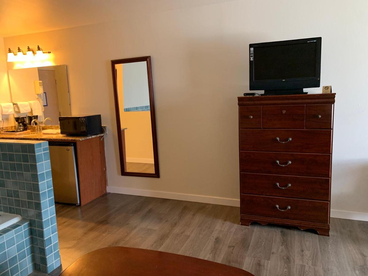 Econo Lodge Toppenish エクステリア 写真
